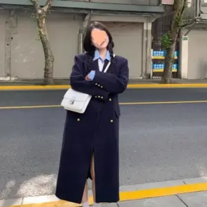 Navy Blue Womens Structured Wool Coat With A Refined Shoulder-Enhancing Design