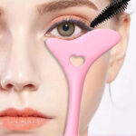 9848015d-a78a-4b47-a2ac-3979f19c971d-1.jpg Silicone Eyeliner Stencil Wing Tip Mascara Drawing Lipstick Aid Face Cream Applicator For Beginners Makeup Tool Eyeliner Stencils Silicone Winged Tip Eyeliner Aid Eyebrow Pencil Stencil Reusable