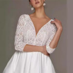 994297c5-691d-4a68-861a-e950d3ab6155.jpg Bridal Deep V-neck Slim Lace Mid-length Long Sleeve Wedding Dress
