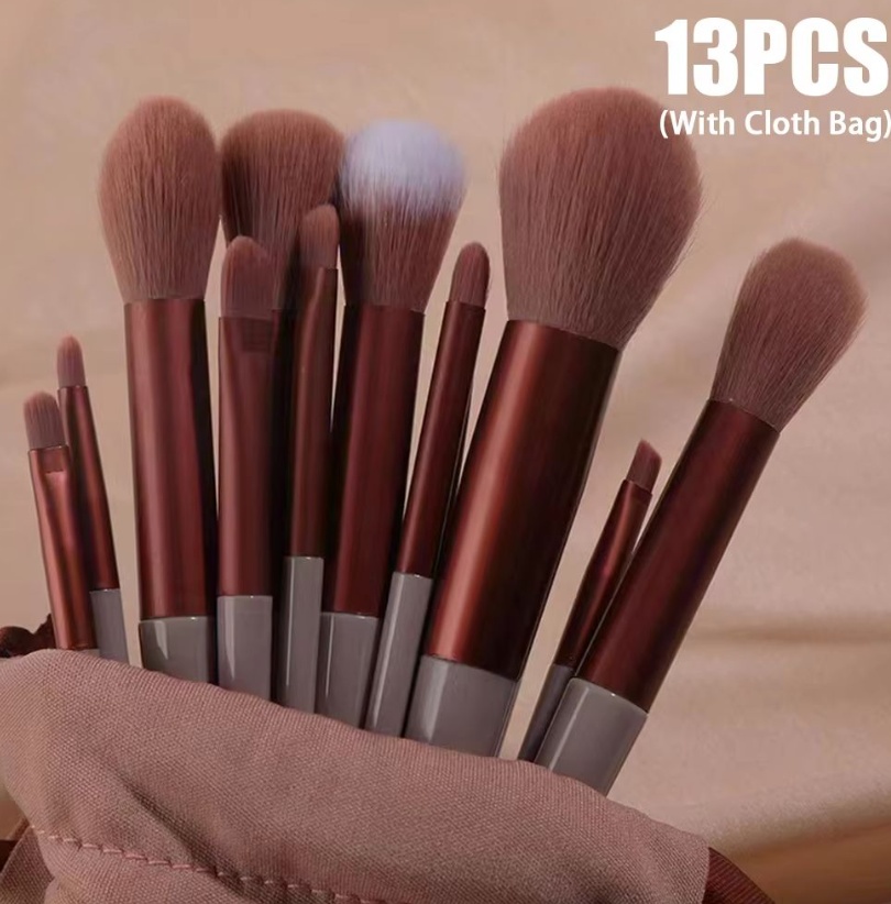 Smoother Even Blending 13-Piece Makeup Brush Set, Synthetic