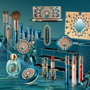 Complete 22-Piece Oriental Makeup Set for Festival Looks
