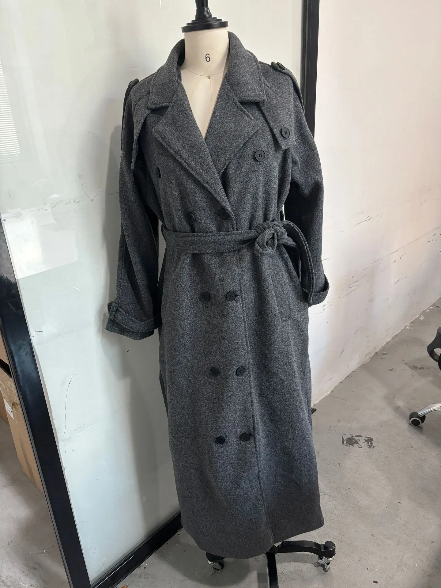 Everyday Warm Wool-Blend Long Coat for Women with Buttons Everyday Warm Wool-Blend Long Coat for Women with Buttons