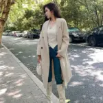 a955815e-35e7-48e2-b71b-7062aaff6856.webp Warm Double-Faced Cashmere Wool Coat for Women in Winter