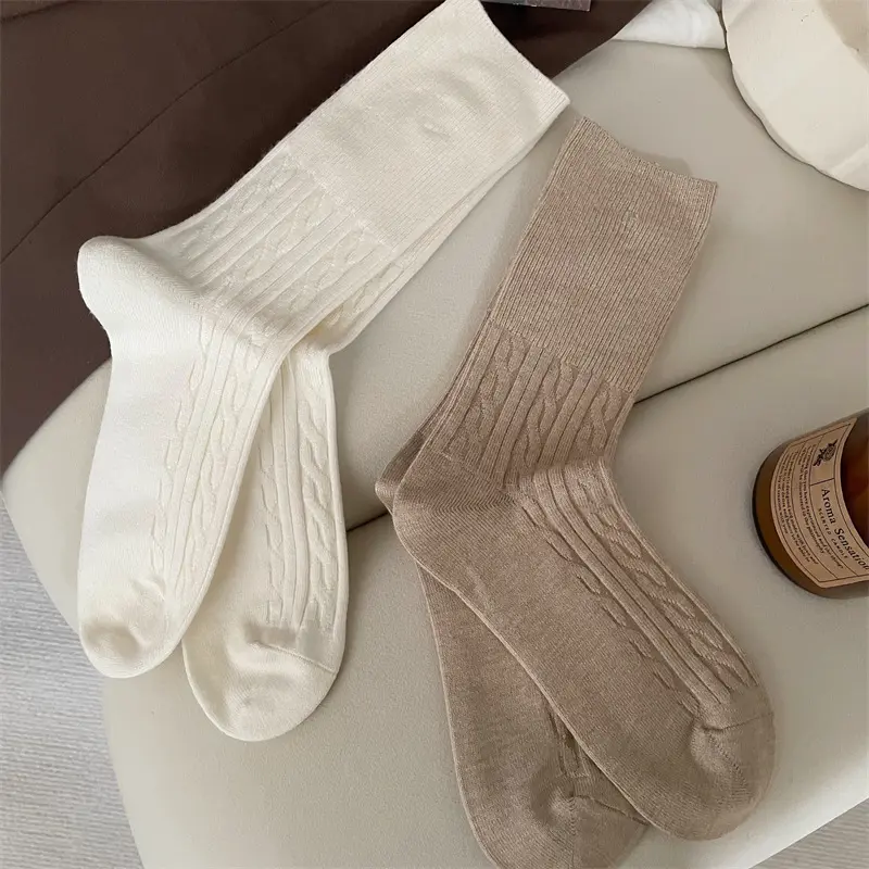 Warm Mid-Calf Wool Socks for Women, Thickened & Sweat-Absorbent Warm Mid-Calf Wool Socks for Women, Thickened & Sweat-Absorbent