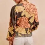 b048b002-cc59-4f91-9038-c482d2e8ce1d.webp Women's Long-Sleeve Floral Print Sweater