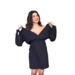 b1a94bd1-1868-42c4-875a-0b6859522ec6.webp V-Neck A-Line Cotton-Polyester Dress in Black - Street