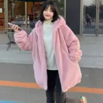 b3ef9a88-fe94-4a54-a633-013b5feb76d4.webp Versatile Stylish Doublesided Plush Womens Padded Coat