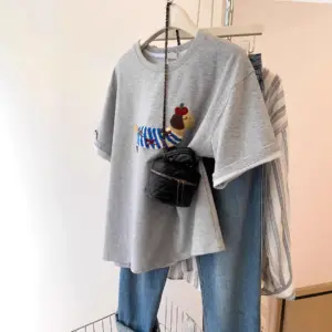 Wrinkle-Resistant Cotton Puppy Embroidery T-Shirt