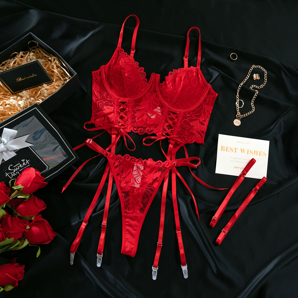 Women's Red Lace Lingerie Set Women's Red Lace Lingerie Set