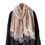 b8645968-0d7e-4f4f-b5c7-a66ff51efa85.webp Self-Heating Thickened Tassel Neck Warmer Cloak for Winter