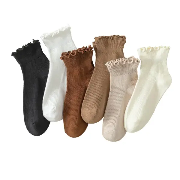 Womens Cute Pleated Ankle Socks Lightweight Cotton Socks
