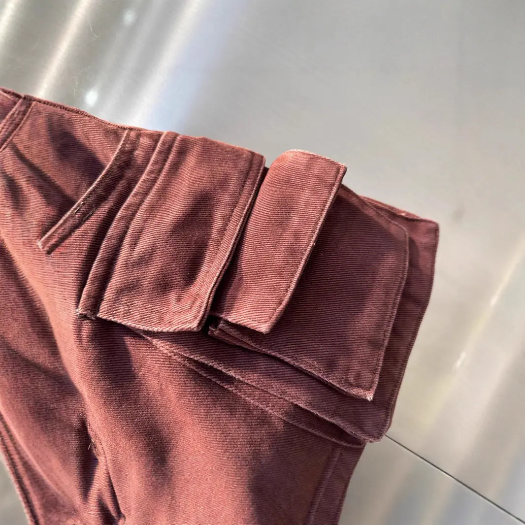 Youth-Boosting Cotton Denim Skirt for Elegant Commuter Wear Youth-Boosting Cotton Denim Skirt for Elegant Commuter Wear