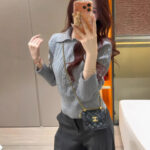 c0e3ace0-d35e-41b3-aec5-4f6ee7008e41.jpg Slimming Mock-Neck Acrylic Pullover Sweater - Crochet Knit