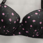 Minimalist Black Women’s Lingerie Set with S-XL Sizes