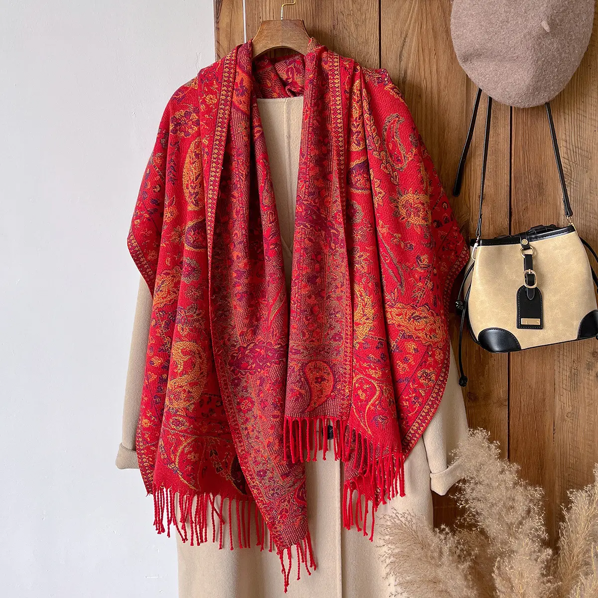 Self-Heating Thickened Tassel Neck Warmer Cloak for Winter Self-Heating Thickened Tassel Neck Warmer Cloak for Winter