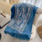 Warmth-Keeping Women’s Jacquard Embroidered Tassel Shawl