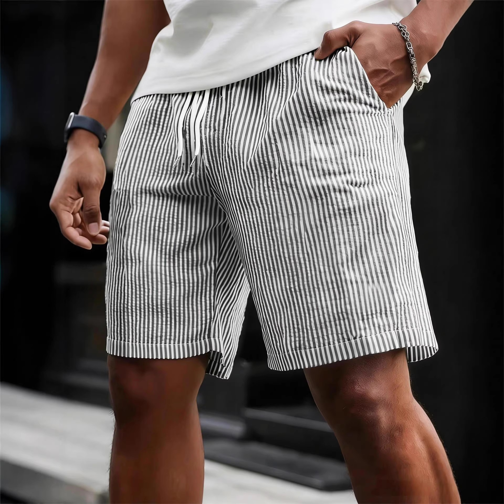 Striped Lace-up Sweatpants Minimalist Cropped Shorts Striped Lace-up Sweatpants Minimalist Cropped Shorts