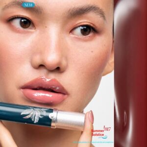 Nanyang Holiday Gouqi Lipstick Lip Glaze