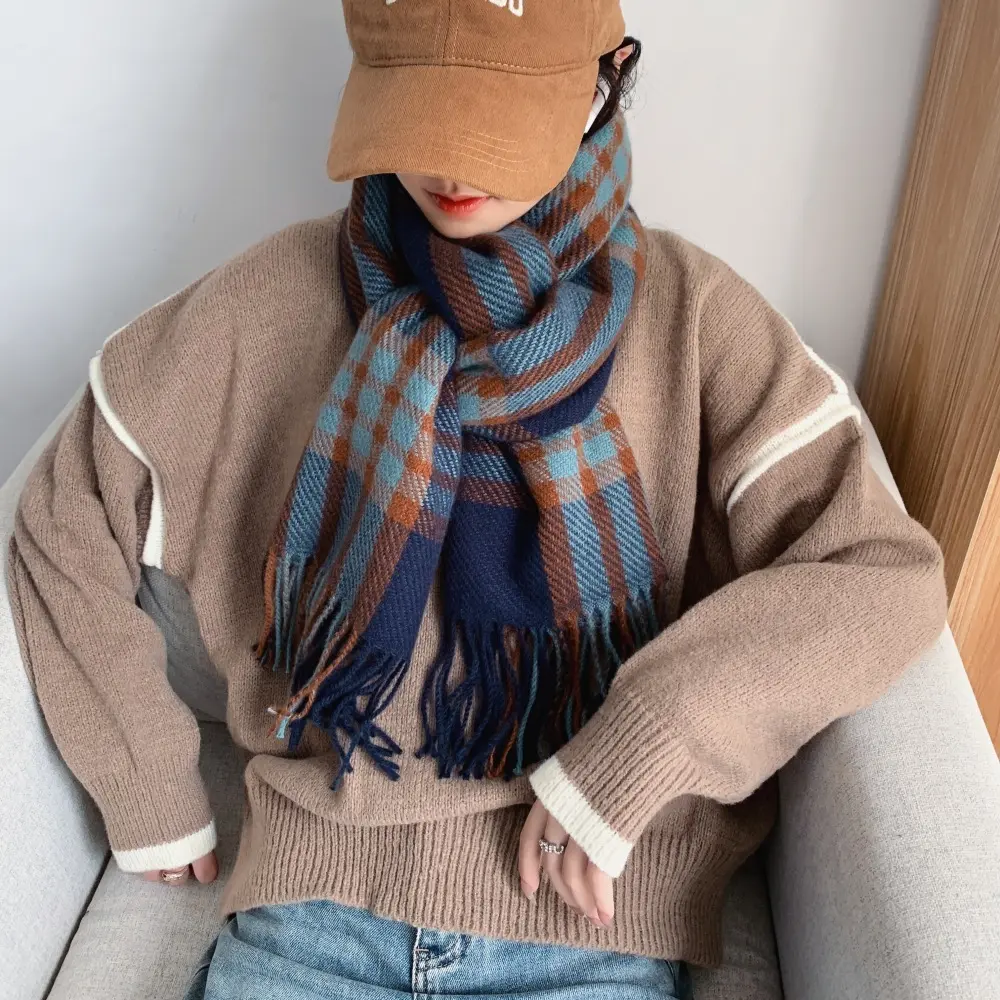 Warm Plaid Neck Warmer Scarf for Women, Thick Polyester Warm Plaid Neck Warmer Scarf for Women, Thick Polyester