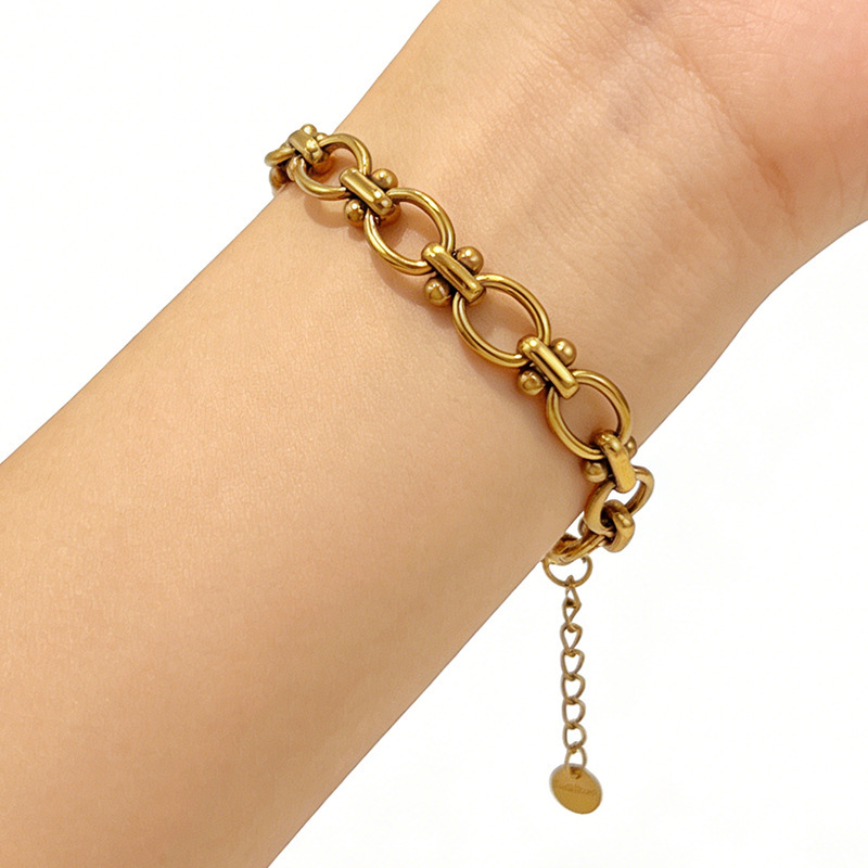 Retro Circular Panel Heart Bracelet for Couples in Stainless Steel