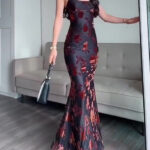 de849441-3999-4244-aeb7-260b61e52fee.jpg Black Flocked Strappy Maxi Dress Slim Fit with Elastic Comfort