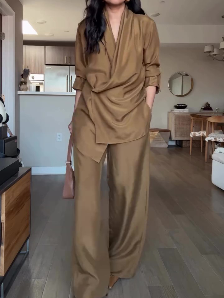 Elegant Satin Wrap Blouse and Wide-Leg Pants Set Elegant Satin Wrap Blouse and Wide-Leg Pants Set