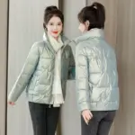 e5f732fe-82fb-44eb-a4fe-39df28f36bf3.webp Women’s Ultra-Short Padded Down Jacket Stand Collar