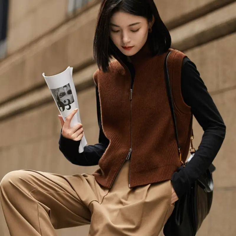 Merino Wool Loose-Knit Cardigan Vest with Tie Detail Merino Wool Loose-Knit Cardigan Vest with Tie Detail
