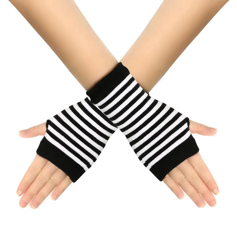 Lightweight Cotton Half-Finger Sports Gloves for Active Comfort Lightweight Cotton Half-Finger Sports Gloves for Active Comfort