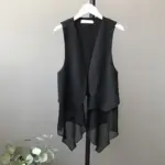 eb439e14-354c-422d-a7a6-43b9a1e0c46c.webp Lightweight Korean Chiffon Sleeveless Vest with Irregular Hem