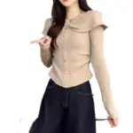 eeedec47-3392-4668-834c-d778d0106f9b.webp Elegant French Pleated Ruffle Long Sleeve Top - Khaki