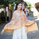 Warmth-Boosting Embroidered Cashmere Scarf, Great Wall Pattern