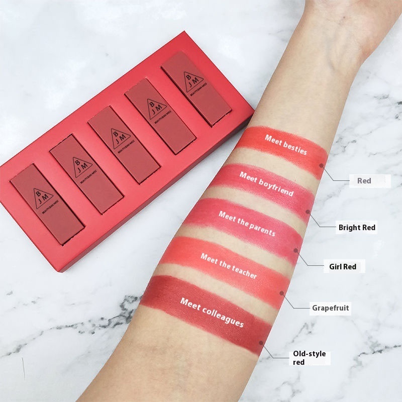 Smooth Application Vitamin Lipstick Set in Pumpkin (5-Piece)